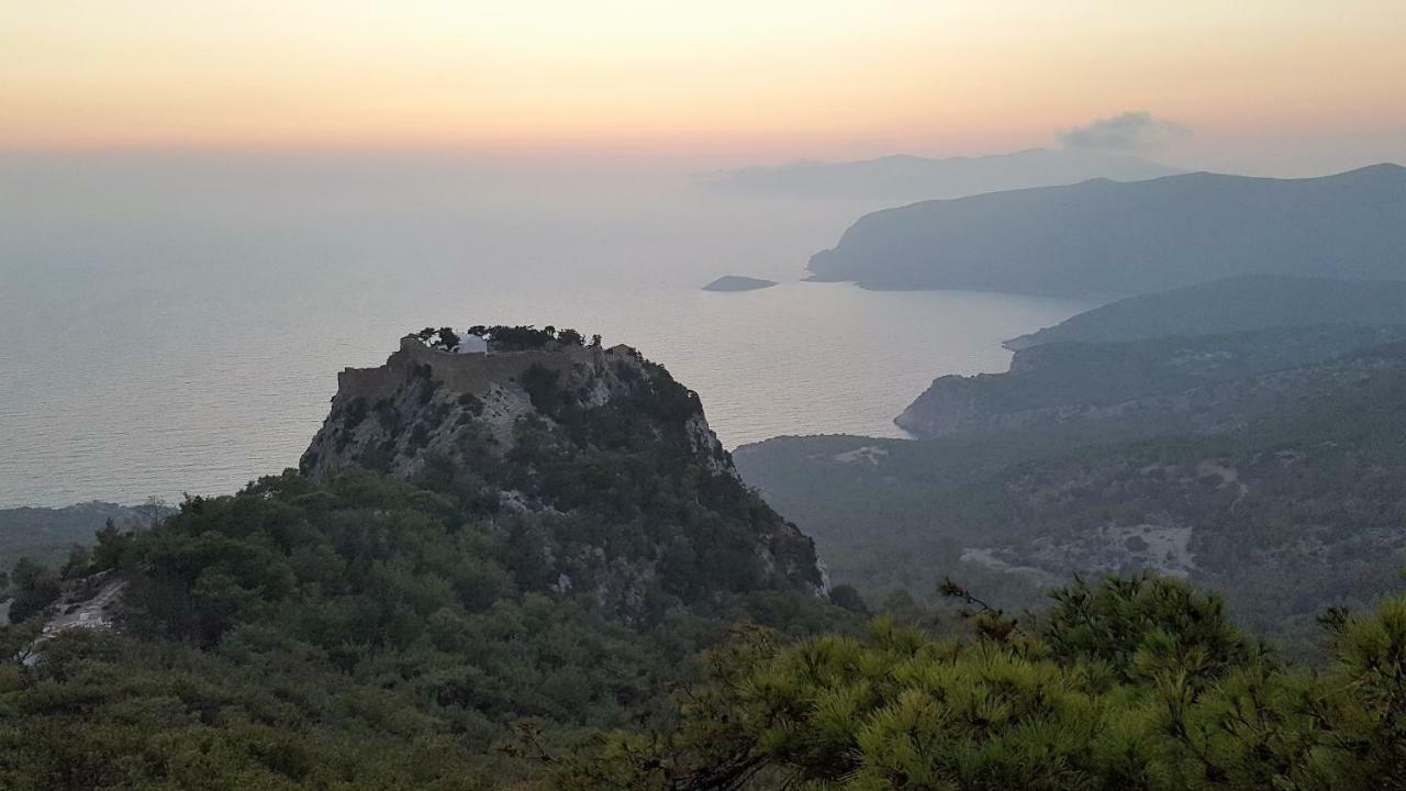 Limeri Traditional Guest House Monolithos  Exterior foto